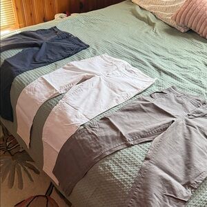 Set of Three Pants Old Navy Pixie Pants - Navy, White, and Gray